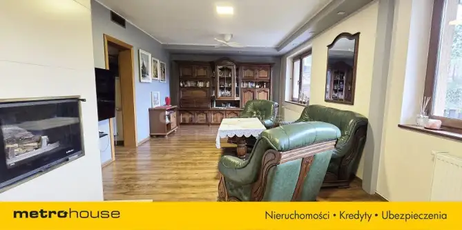 Jastrzębia Góra ,  Piastowska   7