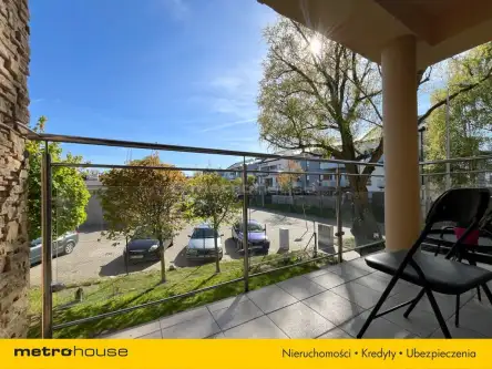 Kołobrzeg ,  1 Maja   17