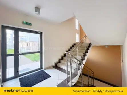 Kołobrzeg ,  1 Maja   18