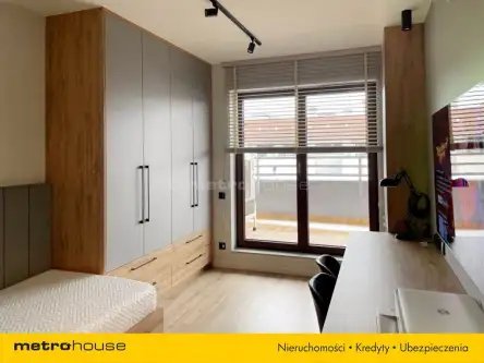 Szczecin ,  Lewandowskiego   6