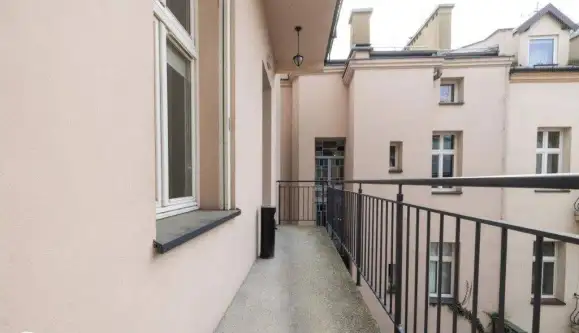 Kraków ,  Brzozowa   10