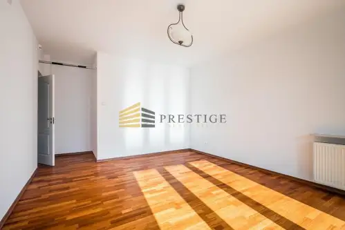 Warszawa ,  Biedronki   16