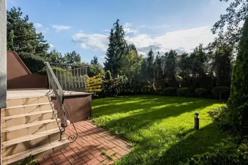 Warszawa ,  Biedronki   4