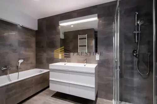 Bielawa ,  Warszawska   18