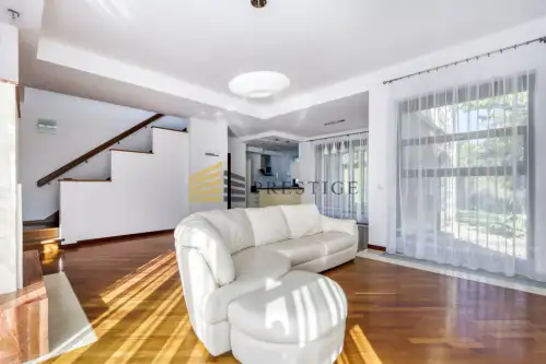 Bielawa ,  Warszawska   10