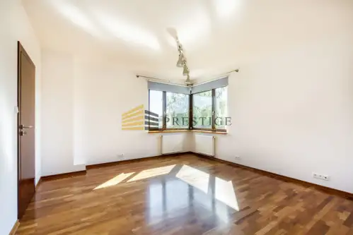 Bielawa ,  Warszawska   14