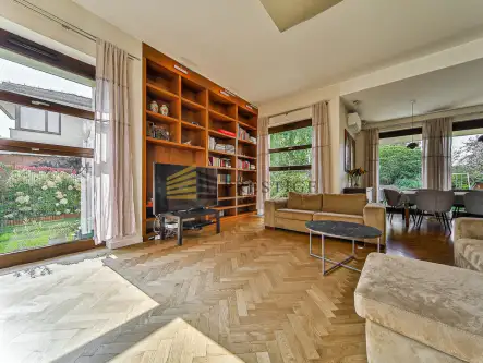 Bielawa ,  Warszawska   10