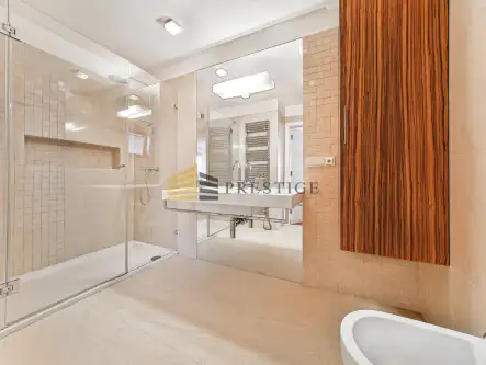 Bielawa ,  Warszawska   17