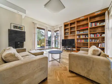 Bielawa ,  Warszawska   7