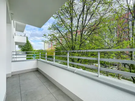 Warszawa ,  Lizbońska   7