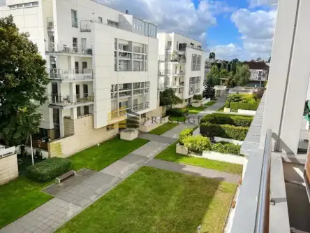 Warszawa ,  Biały Kamień   10