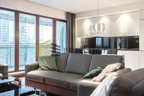 Warszawa ,  Wronia   4