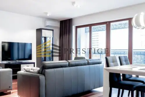 Warszawa ,  Wronia   8