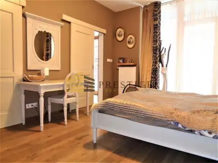 Warszawa ,  Al. Wilanowska   6