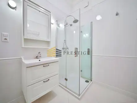 Warszawa ,  Koszykowa   13