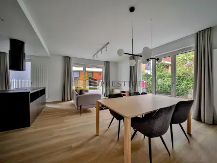 Józefów ,  kard. Stefana Wyszyńskiego   8