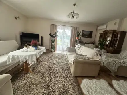 Wola rzędzińska   7