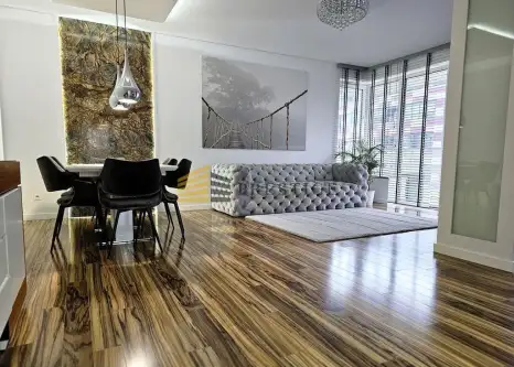 Warszawa ,  Postępu   2