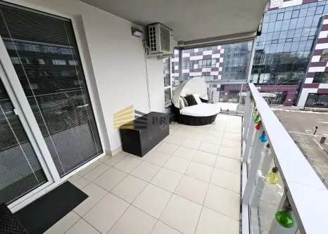 Warszawa ,  Postępu   8