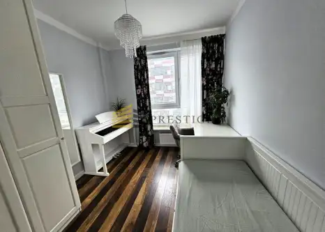 Warszawa ,  Postępu   9