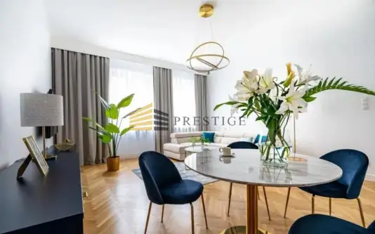 Warszawa ,  Wiejska   5