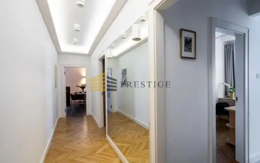 Warszawa ,  Wiejska   7