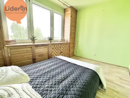 Łódź ,  Jana Kochanowskiego   6