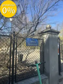 Warszawa ,  Adama Mickiewicza   18