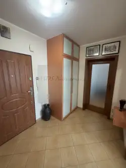 Warszawa ,  Dębicka   13