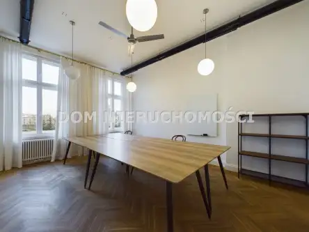 Olsztyn ,  Bema   16