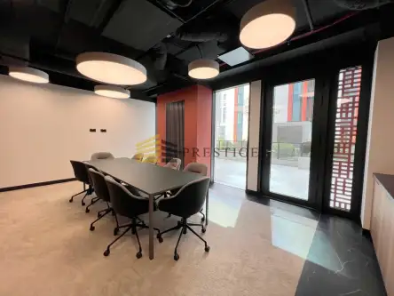 Warszawa ,  Prosta   18