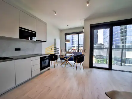 Warszawa ,  Prosta   3