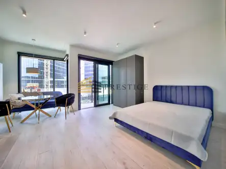 Warszawa ,  Prosta   4