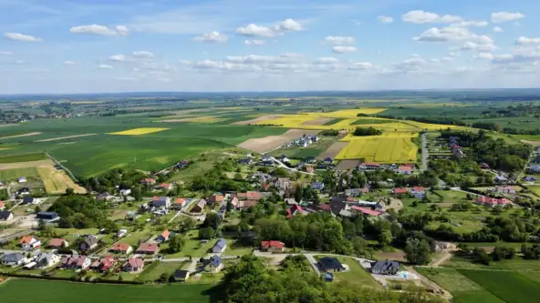 Głogów ,  Pszczelarska   9