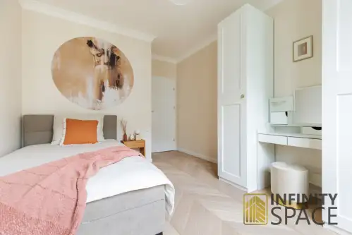 Warszawa ,  Jagiellońska   9