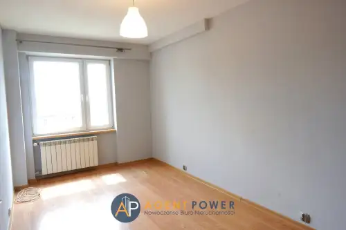 Wolbrom ,  Wiejska   6