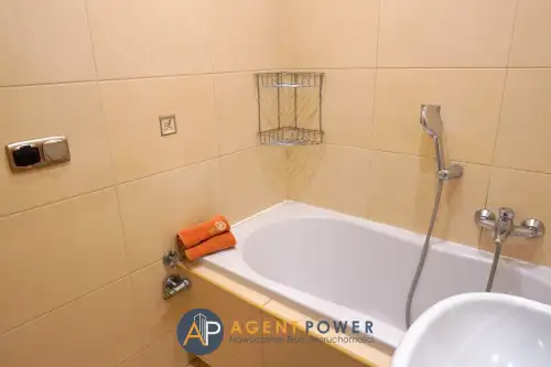 Wolbrom ,  Wiejska   8