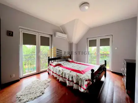 Warszawa ,  Petyhorska   3