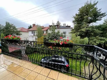 Warszawa ,  Petyhorska   6