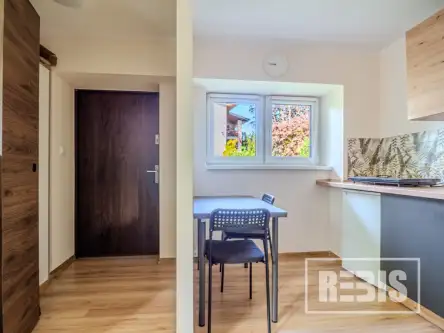 Kraków ,  Kazimierza Pochwalskiego   4