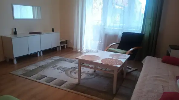 Warszawa ,  Suwalska   4