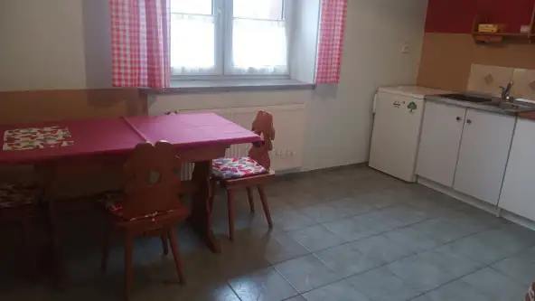 Warszawa ,  Suwalska   7