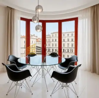 Warszawa ,  Mokotowska   5