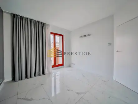 Warszawa ,  Mokotowska   7