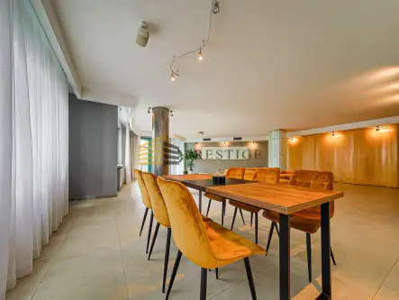  Warszawa   Grzybowska 