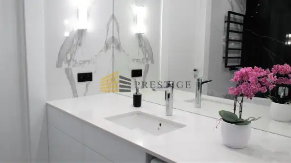 Warszawa ,  Dobra   14