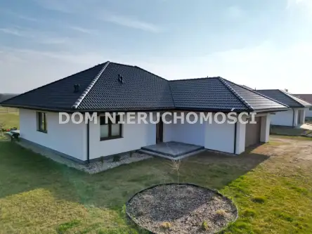 Jonkowo ,  Wędrowna   2