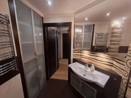 Warszawa ,  Melomanów   10