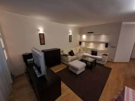 Warszawa ,  Melomanów   5