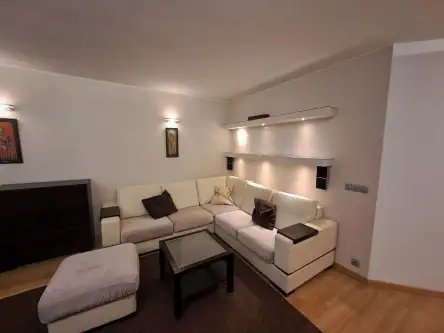 Warszawa ,  Melomanów   6